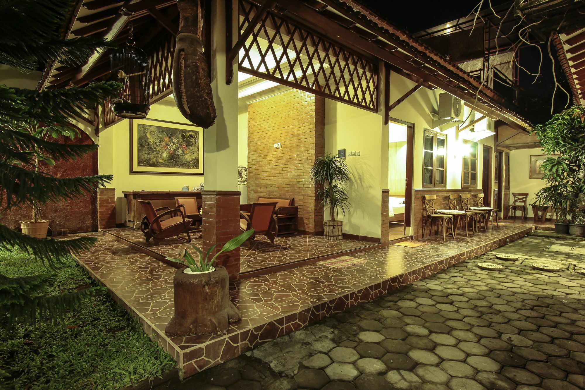 יוגיאקרטה Griya Langen Guesthouse מראה חיצוני תמונה